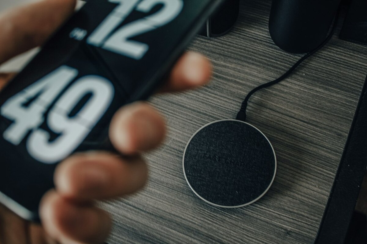 What Your Phone Is Really Doing When It ‘Listens’ for “Hey Siri” or “OK Google”