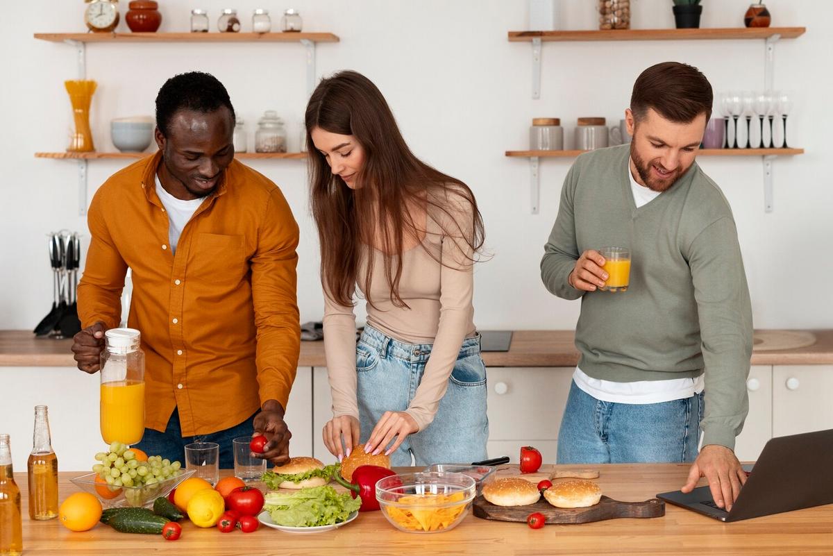 The Top 5 Superfoods You Need In Your Diet This Year